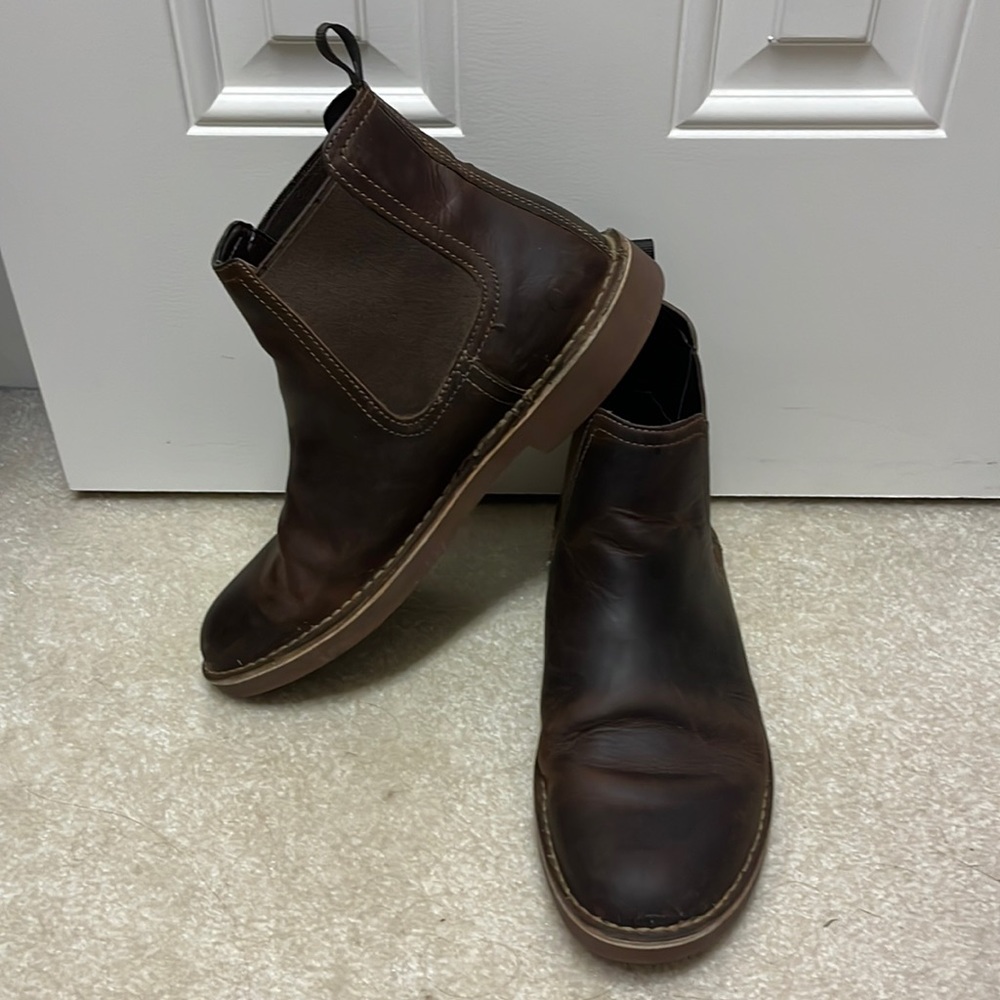 Clarks Bushacre Chelsea Boot, Beeswax Leather, 12 M US